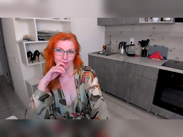 Welcome to cammodel profile for AlmazFireFoxOne: Leather