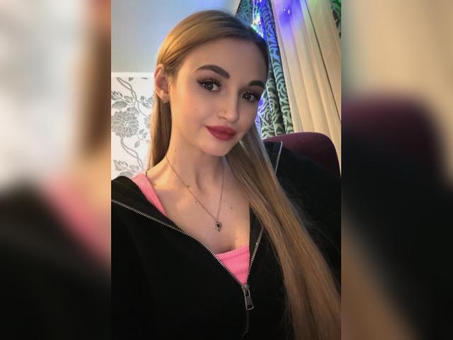 Welcome to cammodel profile for MilaLux: Lingerie & stockings