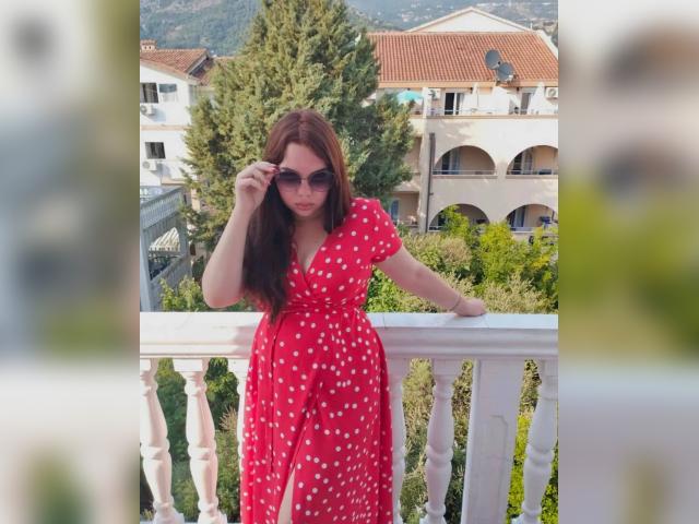 Adult chat with emilyboo: Ask about my Hobbies
