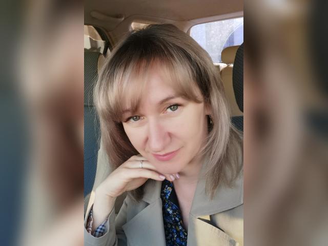 Welcome to cammodel profile for LunarVeil