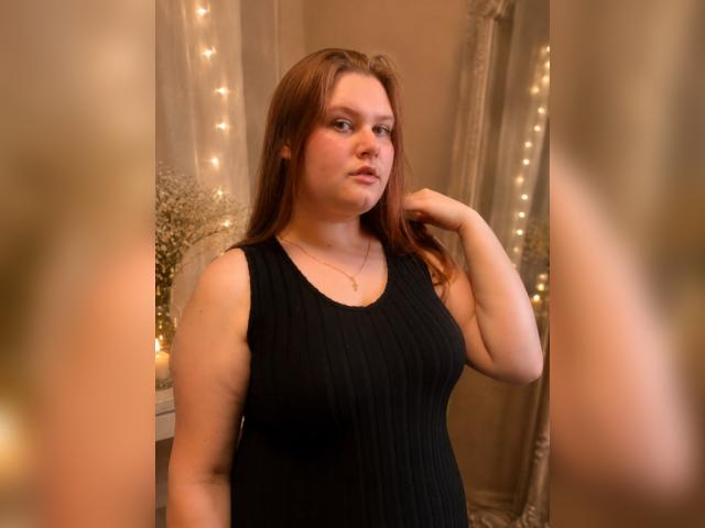 Why not cam2cam with rosegoldyy