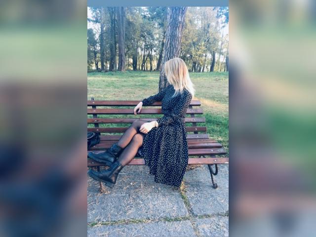 Adult chat with Violetta30
