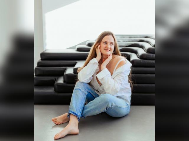 Welcome to cammodel profile for Seraphyne: Dancing