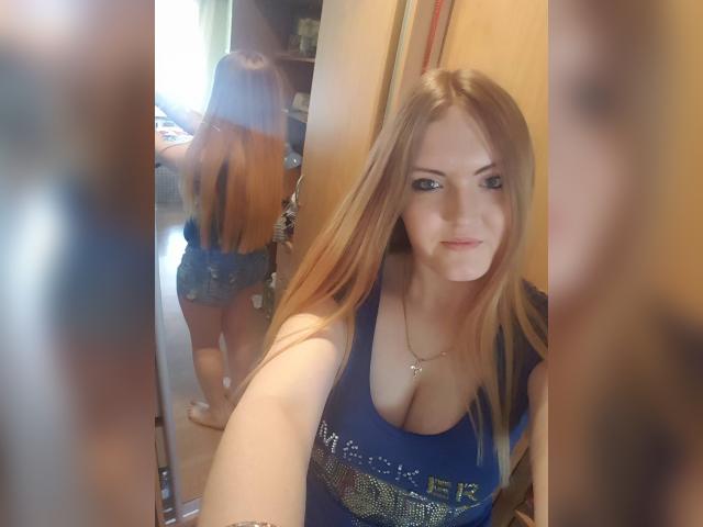 Adult chat with MissLilix: Ask about my other interests
