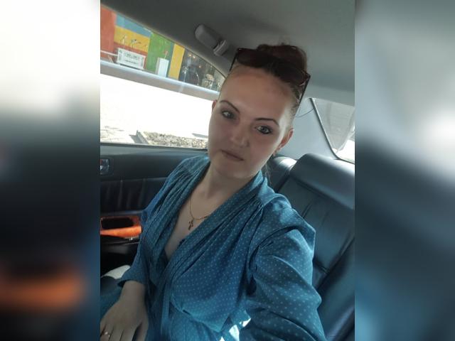 Welcome to cammodel profile for MissLilix: Kissing