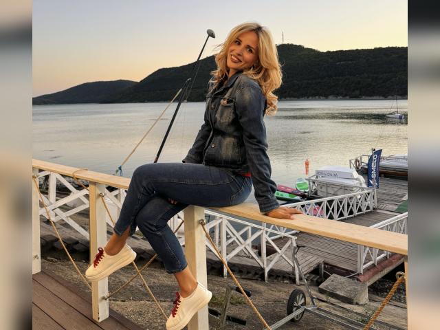 Adult chat with Yoursmisstake: Outdoor Activities
