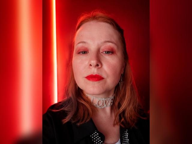 Adult chat with RedFoxMarta: Role playing