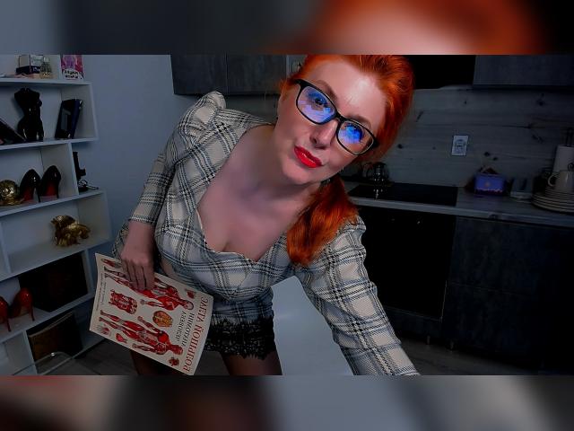 Adult chat with AlmazFireFoxOne: Legs, feet & shoes