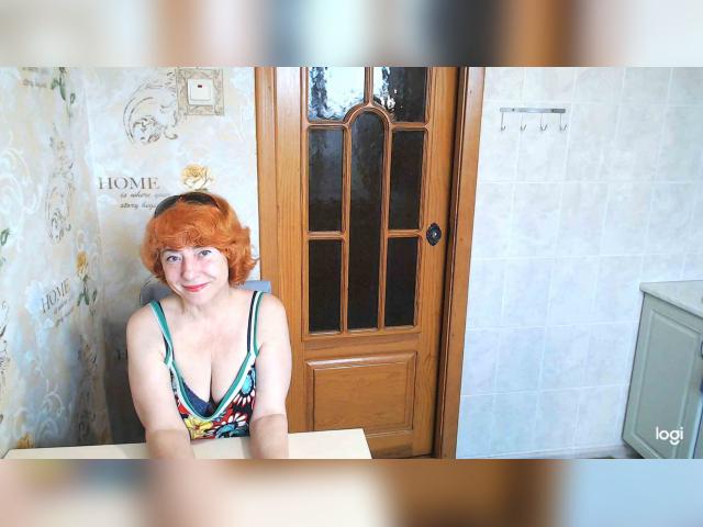 Welcome to cammodel profile for Eshli: Exhibition