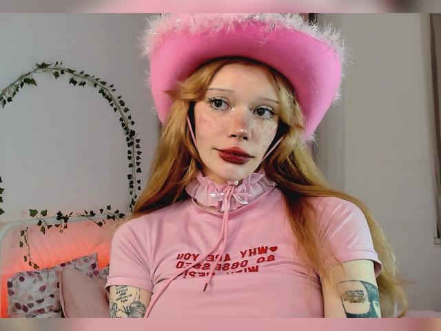 Welcome to cammodel profile for SweetMell: Latex & rubber