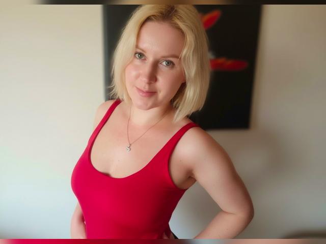 Why not cam2cam with SunnySuzzy: Exercise
