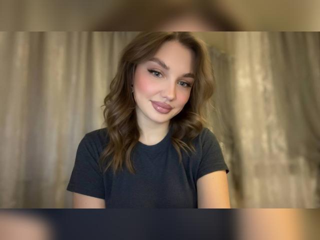 Adult chat with DreamyCat: Travel