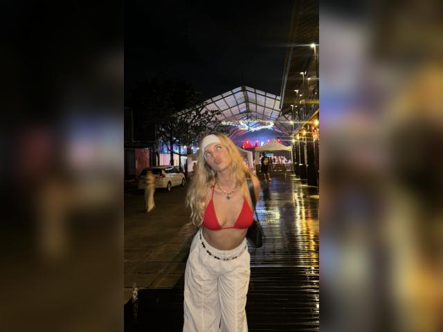 Adult chat with roxycherry: Exercise