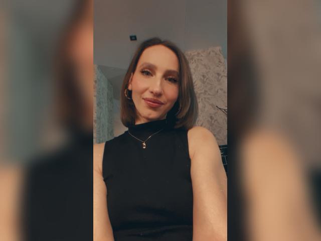 Why not cam2cam with LiliLove
