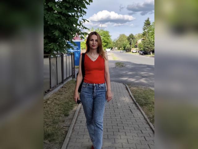Adult webcam chat with LisaBlonde