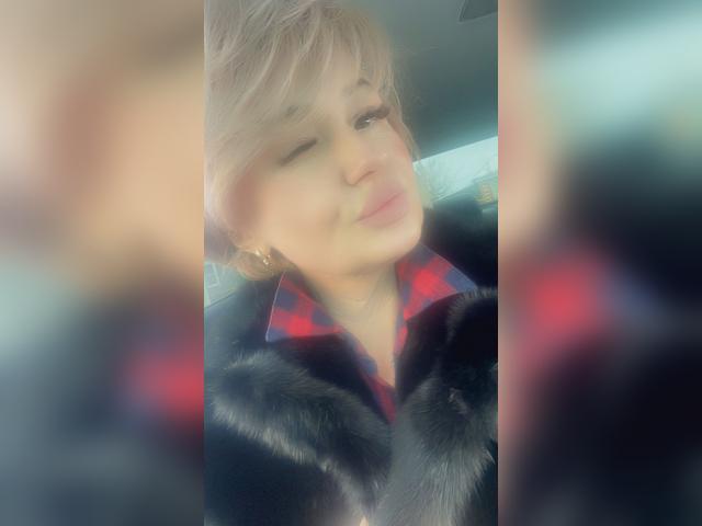 Welcome to cammodel profile for Lisicka27: Make up