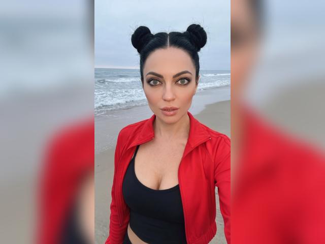 Welcome to cammodel profile for Entropia: Travel