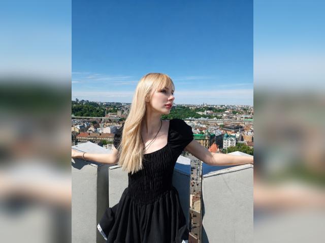 Welcome to cammodel profile for MargoLin8643: Smoking