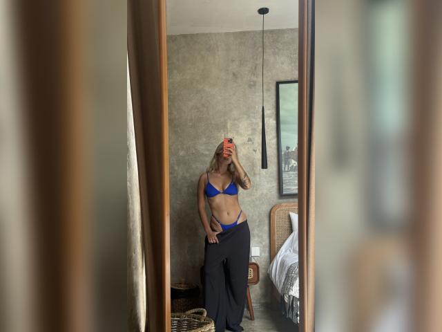 Adult chat with roxycherry: Exercise