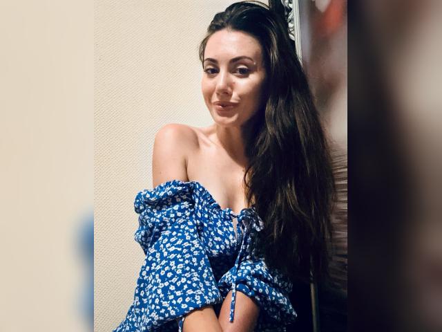 Welcome to cammodel profile for Ressa: Ask about my Hobbies
