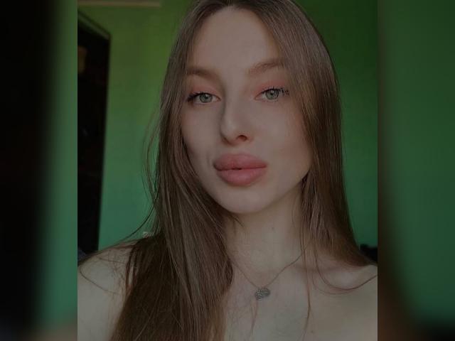 Adult chat with Lanaa22