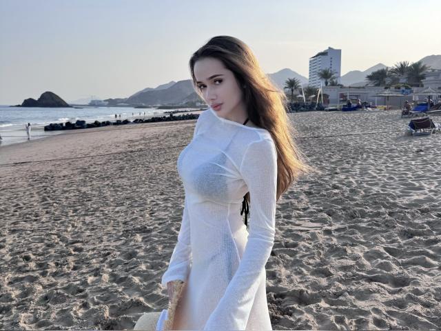 Welcome to cammodel profile for byAnora: Dancing