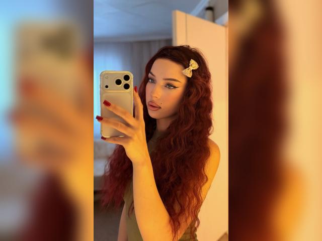 Adult chat with 1Aria: Lingerie & stockings