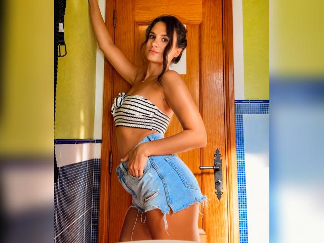 Why not cam2cam with MiaPrestigo: Outdoor Activities