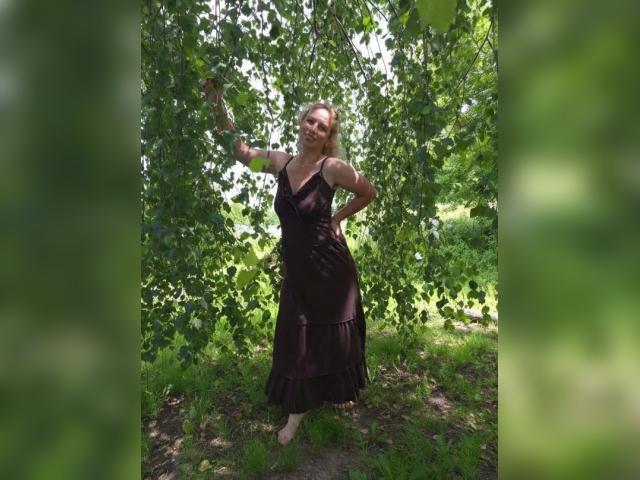 Why not cam2cam with MoonAlya: Lingerie & stockings