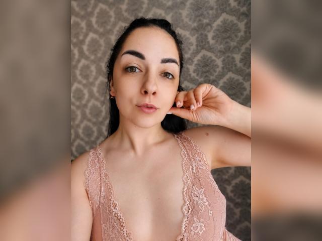 Welcome to cammodel profile for Polinka18533: Fitness