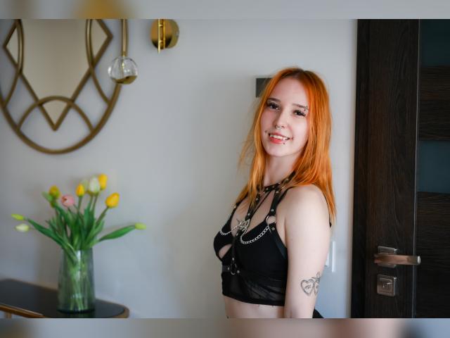 Why not cam2cam with sonyaflirt: Piercings & tattoos