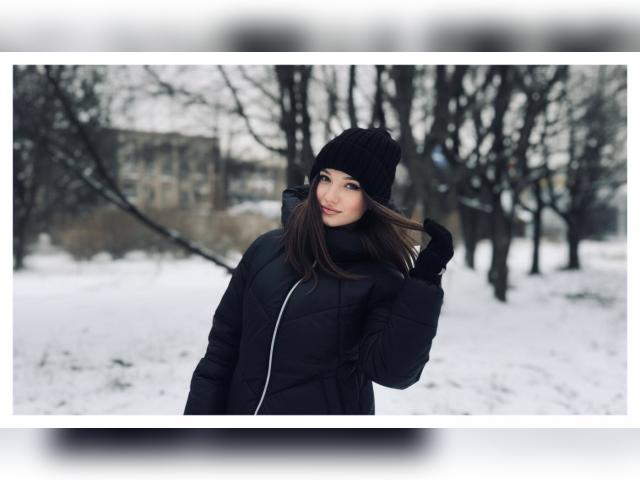 Adult chat with HayleyMonroe: Travel