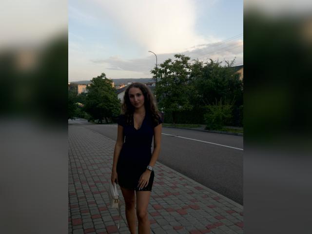 Welcome to cammodel profile for OceanGlow