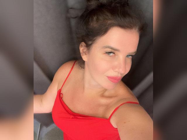 Adult chat with 000MiLady: Travel