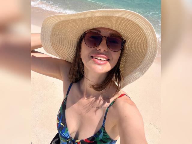 Welcome to cammodel profile for MiraeBell: Dancing