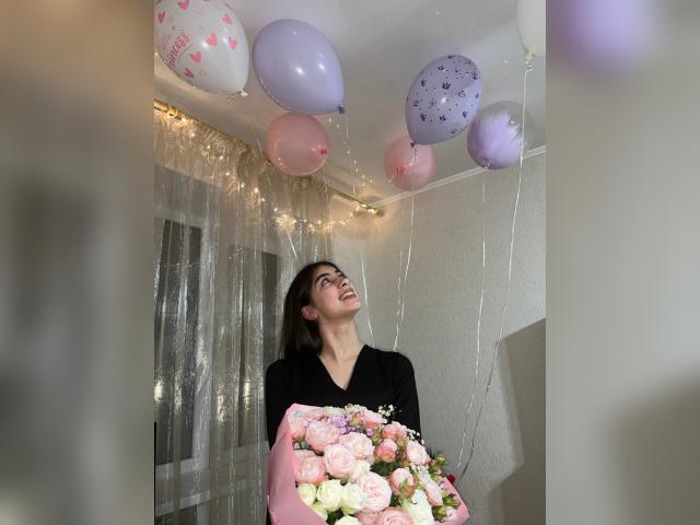 Welcome to cammodel profile for Perfectlove555: Dancing