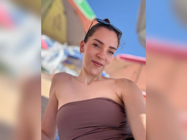 Welcome to cammodel profile for HoneyDew