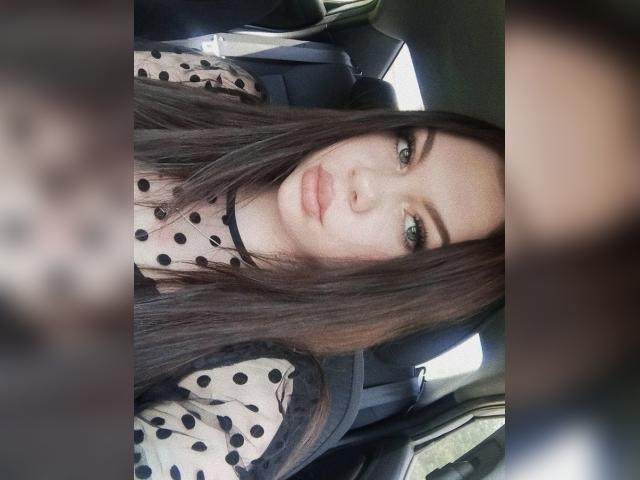 Welcome to cammodel profile for emilyboo: Legs, feet & shoes