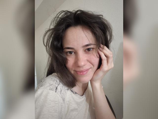 Welcome to cammodel profile for ArianeEsther: Lingerie & stockings