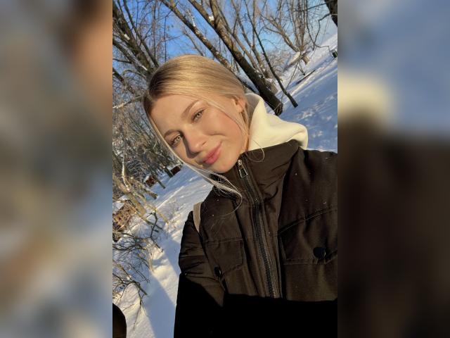 Welcome to cammodel profile for VelvetEcho