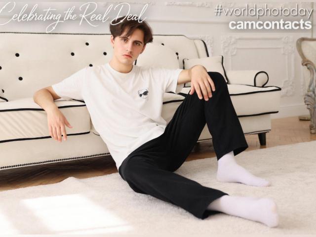 Welcome to cammodel profile for JeffreyC21: Role playing