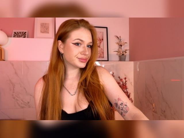 Adult chat with RinKittyy: Nails