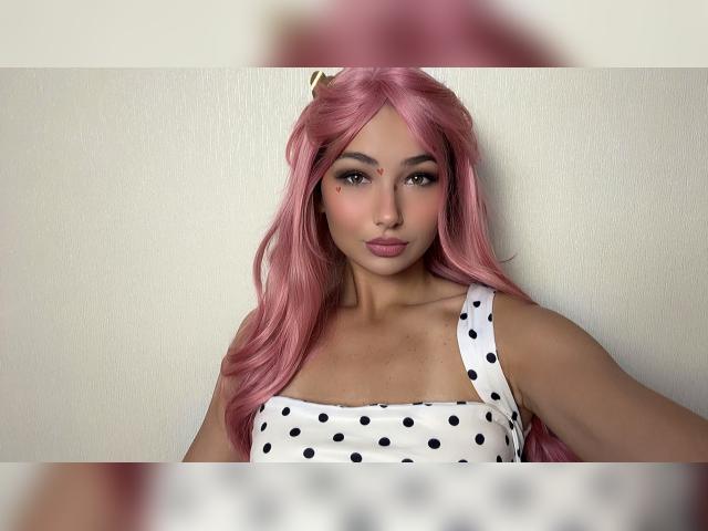 Why not cam2cam with JanyLaski: Art