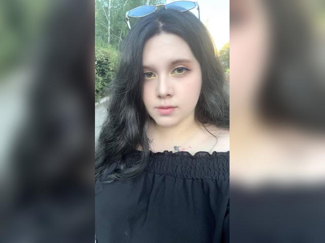 Adult chat with Keitane440939: Piercings & tattoos