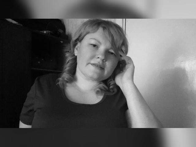 Welcome to cammodel profile for KrisryONiks: Legs, feet & shoes