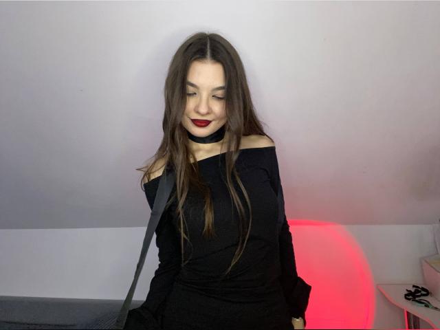 Why not cam2cam with luuna69