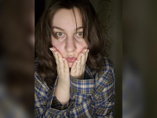 Welcome to cammodel profile for ChubbyEnglish: Freckles