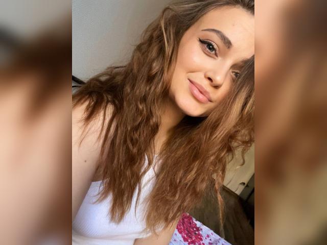 Welcome to cammodel profile for MagicTouch: Ask about my other interests