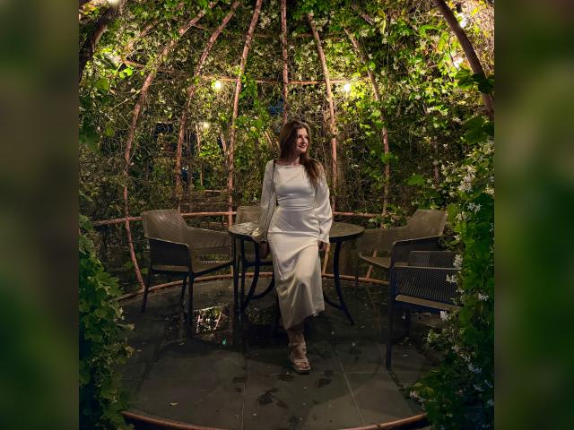 Welcome to cammodel profile for EvaMonroe: Dancing
