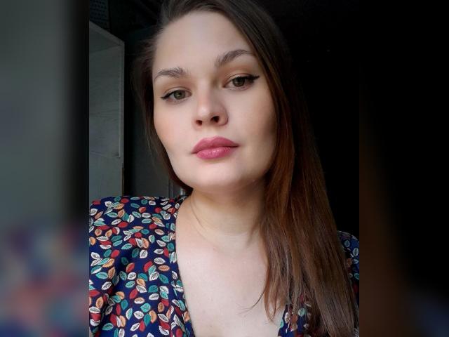 Welcome to cammodel profile for Aliss97: Cooking